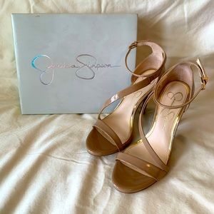 Nude Jessica Simpson heels
